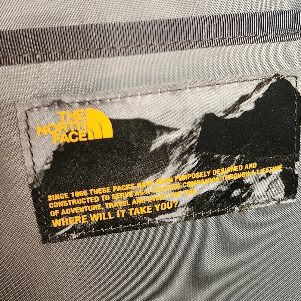 The North Face Vault Backpack Laptop Bag Has 2 Compartment Pockets